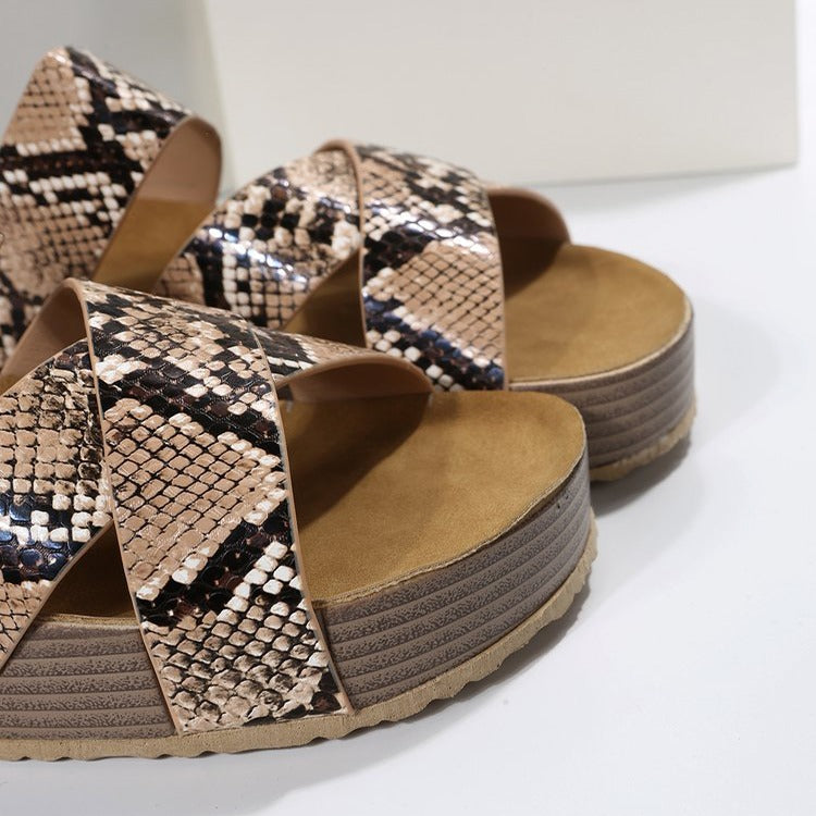 Ayla | Woven Cross-Strap Platform Sandals