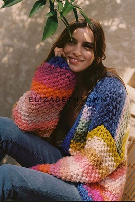 Gemütliche Strickjacke „RainbowBurst“ 