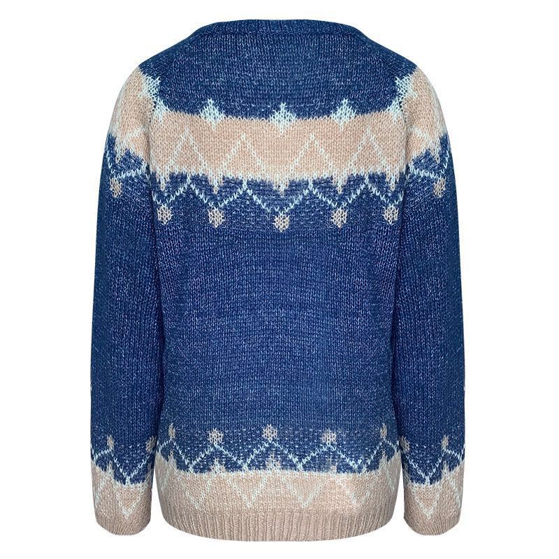 Knitted flower women's sweater