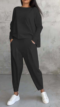 UrbanChic |White Women's Long-Sleeved Sweater and Harem Pants Suit