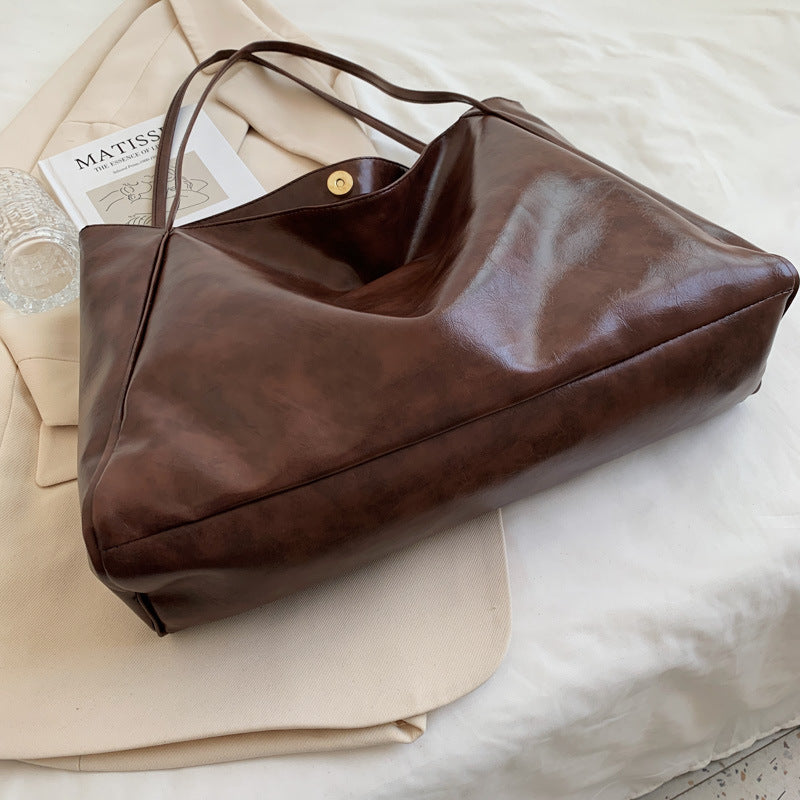 Large Capacity Soft Leather Shoulder Bag Retro Casual Handbag