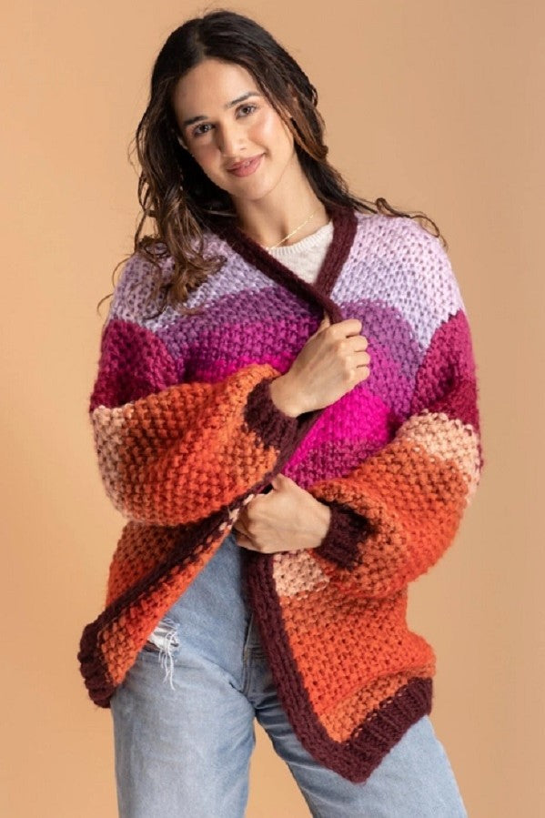 Gemütliche Strickjacke „RainbowBurst“ 