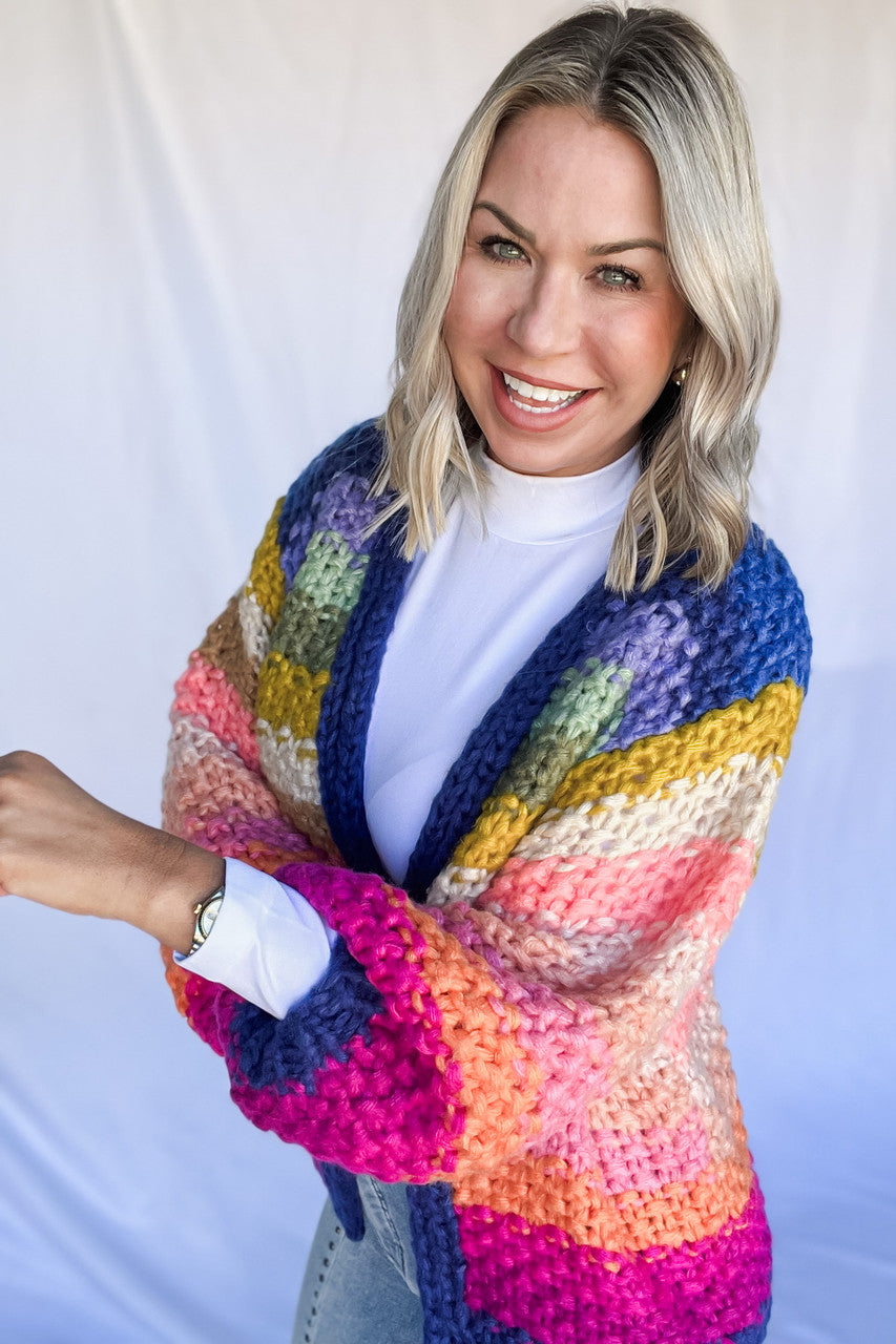 Gemütliche Strickjacke „RainbowBurst“ 