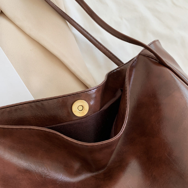 Large Capacity Soft Leather Shoulder Bag Retro Casual Handbag
