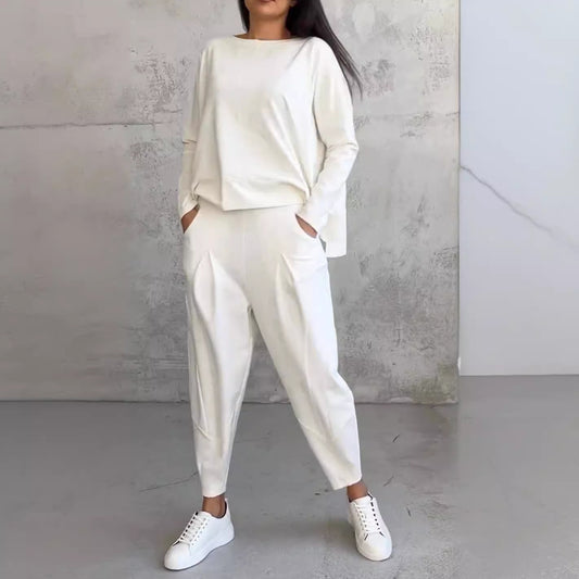 UrbanChic |White Women's Long-Sleeved Sweater and Harem Pants Suit