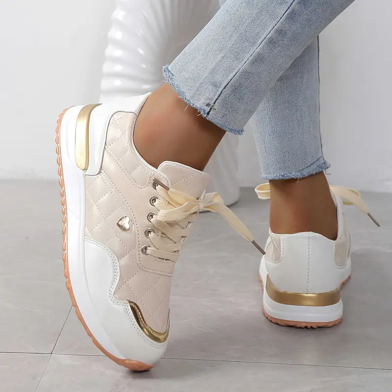 VersaFit Comfort Low Top Sneakers